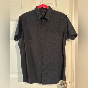 Marc Anthony short sleeve button down Medium slim fit Black w/gray floral design